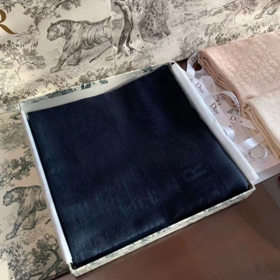 Replica Dior Oblique Scialle 140 CM Blu Navy Riproduzione Fedele Dior Oblique Scialle 140 CM Blu Navy imitazioni