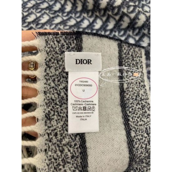 Replica Dior Oblique Sciarpa Blu Cashmere Riproduzione Fedele Dior Oblique Sciarpa Blu Cashmere imitazioni