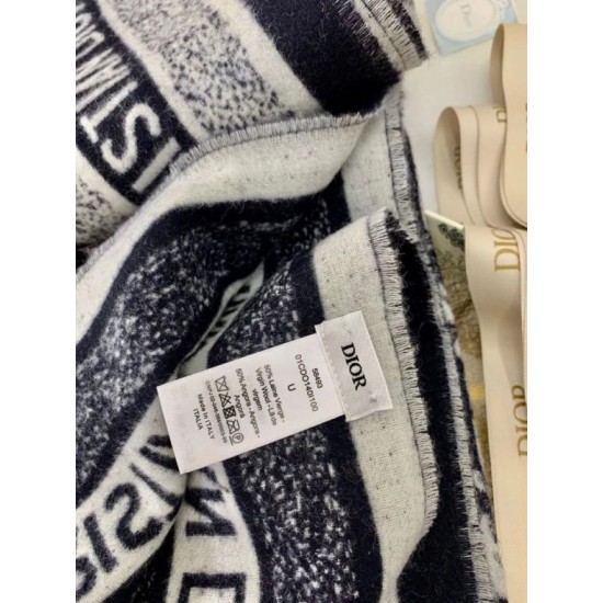 Replica falso Dior Oblique Coperta Lana e Angora Blu Navy Riproduzione Fedele falso Dior Oblique Coperta Lana e Angora Blu Navy imitazioni