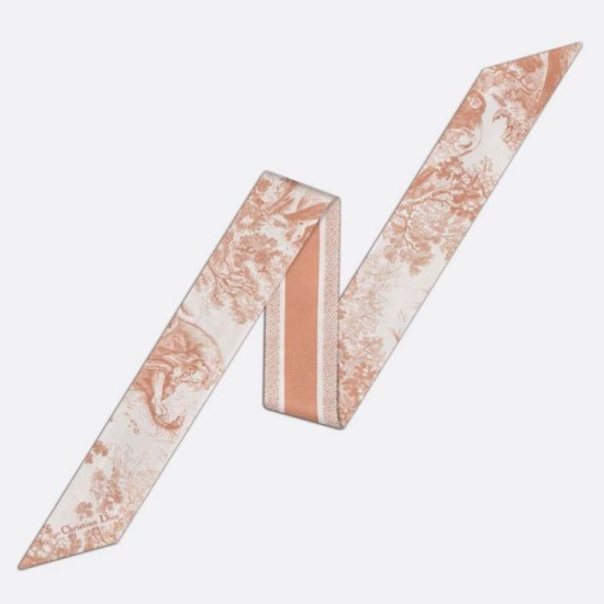 Replica Dior Toile de Jouy Sauvage Mitzah Sciarpa Twill di Seta Rosa Riproduzione Fedele Dior Toile de Jouy Sauvage Mitzah Sciarpa Twill di Seta Rosa imitazioni
