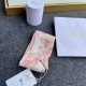 Replica Dior Toile de Jouy Sauvage Mitzah Sciarpa Twill di Seta Rosa Riproduzione Fedele Dior Toile de Jouy Sauvage Mitzah Sciarpa Twill di Seta Rosa imitazioni
