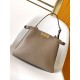Replica Fendi Peekaboo Soft Medium Bag Grigio Tortora Riproduzione Fedele Fendi Peekaboo Soft Medium Bag Grigio Tortora imitazioni