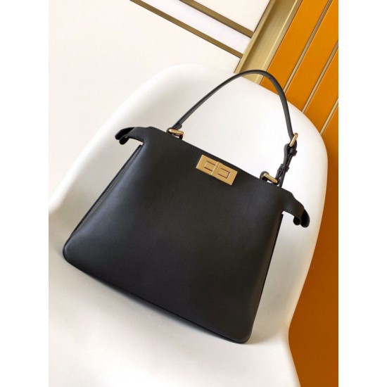 Replica Fendi Peekaboo Soft Medium Bag Nero Riproduzione Fedele Fendi Peekaboo Soft Medium Bag Nero imitazioni