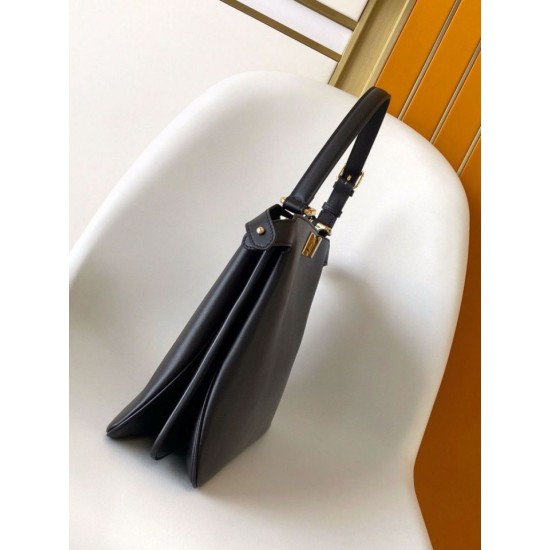 Replica Fendi Peekaboo Soft Medium Bag Nero Riproduzione Fedele Fendi Peekaboo Soft Medium Bag Nero imitazioni