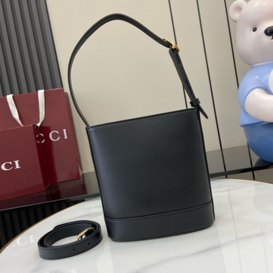 Replica Borsa a secchiello mini Gucci 73 833665 Nera Riproduzione Fedele replica a secchiello mini Gucci 73 833665 Nera imitazioni