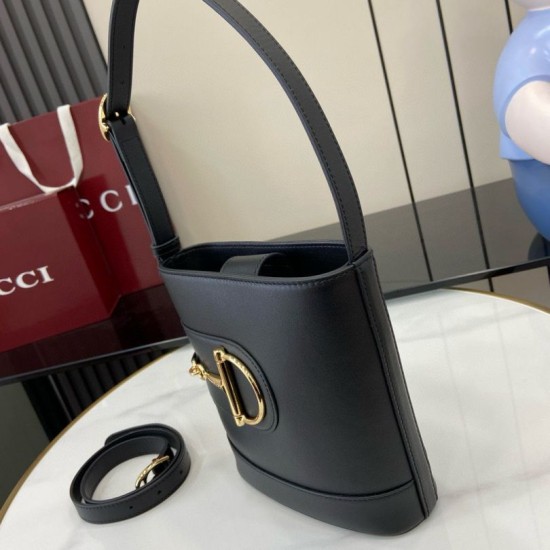 Replica Borsa a secchiello mini Gucci 73 833665 Nera Riproduzione Fedele replica a secchiello mini Gucci 73 833665 Nera imitazioni
