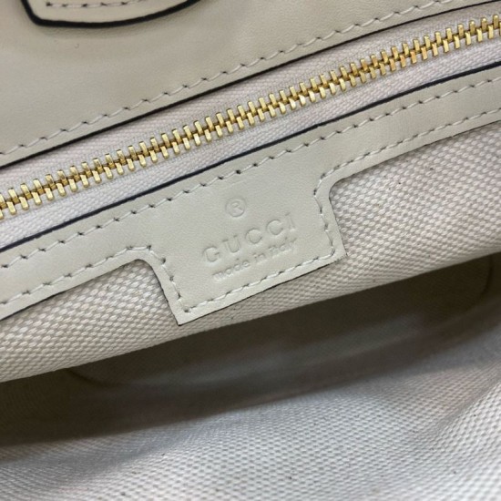 Replica Borsa a secchiello mini Gucci 73 833665 Bianca Riproduzione Fedele Borsa a secchiello mini Gucci 73 833665 Bianca imitazioni