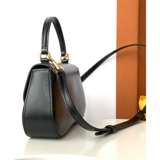 Replica borse griffate Celine Teen Celine Lola Shiny Nero Riproduzione Fedele Imitazioni borse griffate Celine Teen Celine Lola Shiny Nero imitazioni