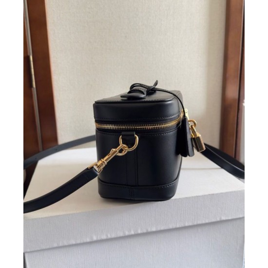 Riproduzione Fedele Celine Borse Replica da toeletta Pelle di vitello naturale nera imitazioni