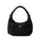 Riproduzione Fedele Mini-bag in nylon/nappa Prada Re-Nylon con fiocco 1BC241 Nero imitazioni