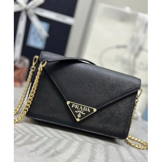 Replica Imitazione Borsa a tracolla in saffiano Prada Nera Riproduzione Fedele Imitazione Borsa a tracolla in saffiano Prada Nera imitazioni