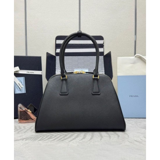 Replica Borsa Prada Media Saffiano 1BG537 Nera Riproduzione Fedele Borsa Prada Media Saffiano 1BG537 Nera imitazioni
