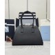 Replica Borsa Prada Media Saffiano 1BG537 Nera Riproduzione Fedele Borsa Prada Media Saffiano 1BG537 Nera imitazioni
