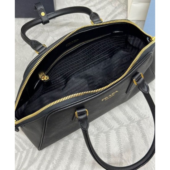 Replica Borsa Prada Media Saffiano 1BG537 Nera Riproduzione Fedele Borsa Prada Media Saffiano 1BG537 Nera imitazioni