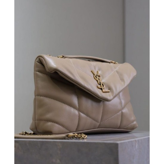 Replica Borsa imbottita Toy YSL Saint Laurent in pelle di agnello color albicocca Riproduzione Fedele Borsa imbottita Toy YSL Saint Laurent in pelle di agnello color albicocca imitazioni