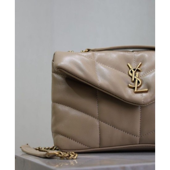 Replica Borsa imbottita Toy YSL Saint Laurent in pelle di agnello color albicocca Riproduzione Fedele Borsa imbottita Toy YSL Saint Laurent in pelle di agnello color albicocca imitazioni