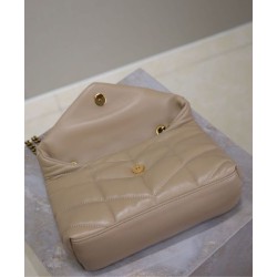 Borsa imbottita Toy YSL Saint Laurent in pelle di agnello color albicocca Borsa imbottita Toy YSL Saint Laurent in pelle di agnello color albicocca