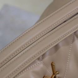 Replica Dettagli perfetti Borsa piccola YSL Saint Laurent Puffer in nappa albicocca Riproduzione Fedele Dettagli perfetti Borsa piccola YSL Saint Laurent Puffer in nappa albicocca imitazioni