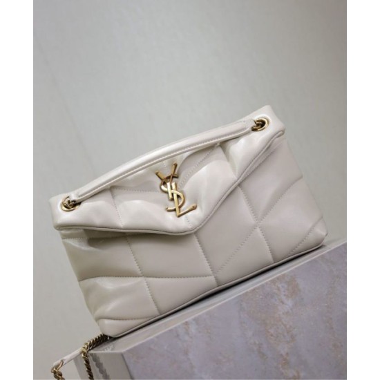 Replica Borsa piccola YSL Saint Laurent Puffer in nappa color crema Riproduzione Fedele Borsa piccola YSL Saint Laurent Puffer in nappa color crema imitazioni