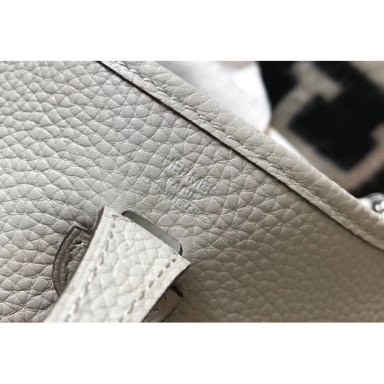 Replica Hermes Evelyne III TPM Mini Bag Grigio Clemence Riproduzione Fedele Hermes Evelyne III TPM Mini Bag Grigio Clemence imitazioni