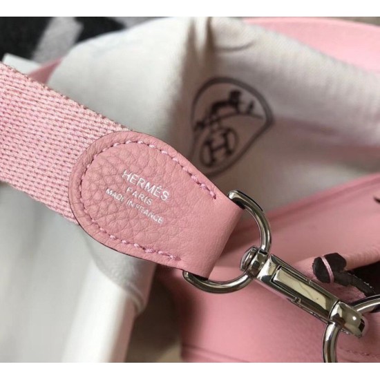 Replica Hermes Evelyne III TPM Mini Bag Rosa Clemence Riproduzione Fedele Hermes Evelyne III TPM Mini Bag Rosa Clemence imitazioni