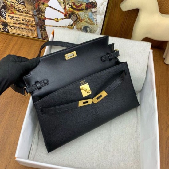 Replica Hermes Kelly Elan Borsa fatta a mano Nero Riproduzione Fedele Hermes Kelly Elan Borsa fatta a mano Nero imitazioni