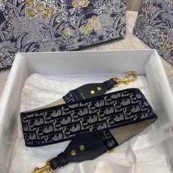 Replica falso Dior Tracolla Dior Velluto Ricamato Obliquo Blu Riproduzione Fedele falso Dior Tracolla Dior Velluto Ricamato Obliquo Blu imitazioni
