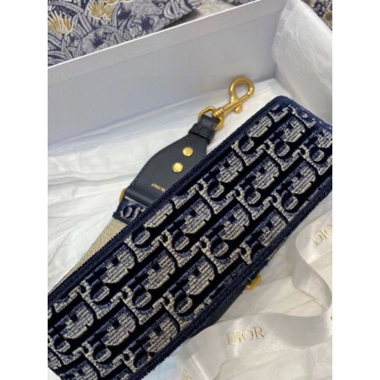 Replica falso Dior Tracolla Dior Velluto Ricamato Obliquo Blu Riproduzione Fedele falso Dior Tracolla Dior Velluto Ricamato Obliquo Blu imitazioni