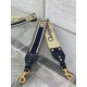 Replica falso Dior Tracolla con Ricamo Anello Tela Blu Riproduzione Fedele falso Dior Tracolla con Ricamo Anello Tela Blu imitazioni