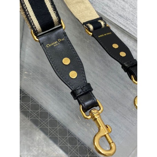 Replica falso Dior Tracolla Regolabile con Ricamo Anello Nero Riproduzione Fedele falso Dior Tracolla Regolabile con Ricamo Anello Nero imitazioni