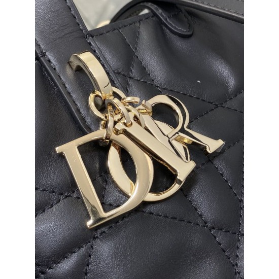 Replica Borsa tote verticale Dior piccola/media Dior Toujours nera Riproduzione Fedele Borsa tote verticale Dior piccola/media Dior Toujours nera imitazioni