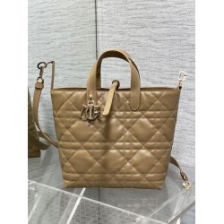 tote verticale Dior piccola/media Dior Toujours marrone