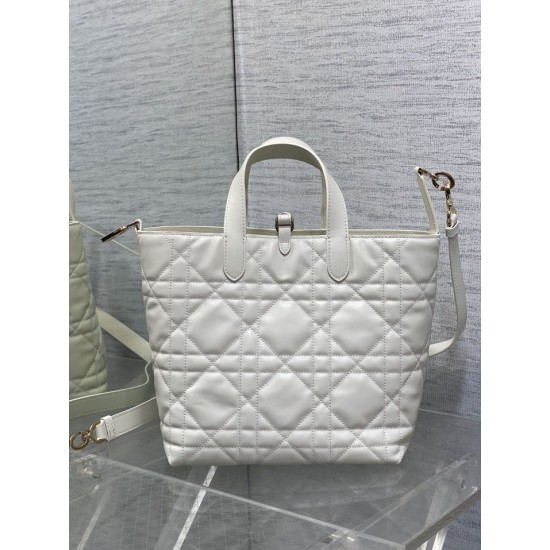 Replica Imitazione Borsa tote verticale Dior piccola/media Dior Toujours bianca Riproduzione Fedele Imitazione Borsa tote verticale Dior piccola/media Dior Toujours bianca imitazioni