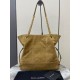 Replica Dettagli perfetti Borse shopping YSL Saint Laurent Jamie 4.3 Pochon grande foglia oro camoscio marrone Riproduzione Fedele Dettagli perfetti Borse Replica shopping YSL Saint Laurent Jamie 4.3 Pochon grande foglia oro camoscio marrone imitazioni