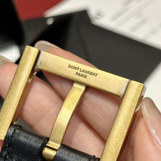 Replica Borsa Cintura YSL Saint Laurent Cassandre Square Buckle 20MM Nero Riproduzione Fedele replica Cintura YSL Saint Laurent Cassandre Square Buckle 20MM Nero imitazioni