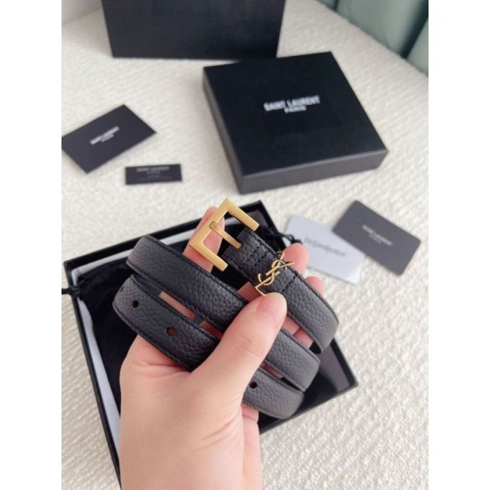 Replica Cintura YSL Saint Laurent Cassandre Square Buckle 20MM Nero Riproduzione Fedele Cintura YSL Saint Laurent Cassandre Square Buckle 20MM Nero imitazioni