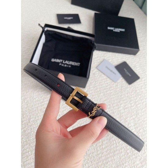 Replica Cintura YSL Saint Laurent Cassandre Square Buckle 20MM Nero Riproduzione Fedele Cintura YSL Saint Laurent Cassandre Square Buckle 20MM Nero imitazioni