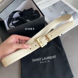 Replica Borsa Cintura YSL Saint Laurent Cassandre Square Buckle 30MM Bianco Riproduzione Fedele replica Cintura YSL Saint Laurent Cassandre Square Buckle 30MM Bianco imitazioni