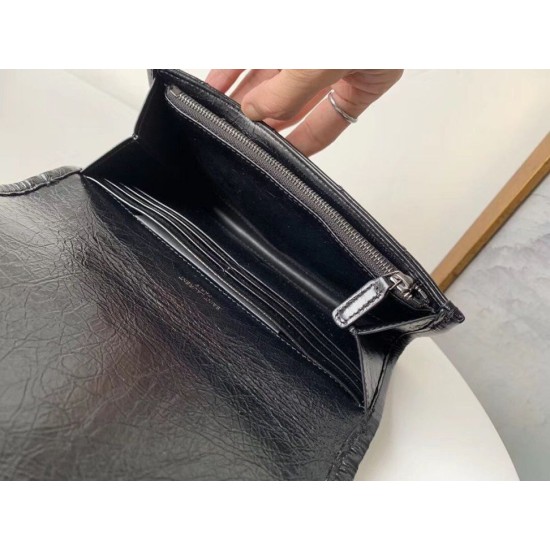 Replica Portafoglio grande Niki YSL Saint Laurent Crinkled Vintage Nero Riproduzione Fedele Portafoglio grande Niki YSL Saint Laurent Crinkled Vintage Nero imitazioni