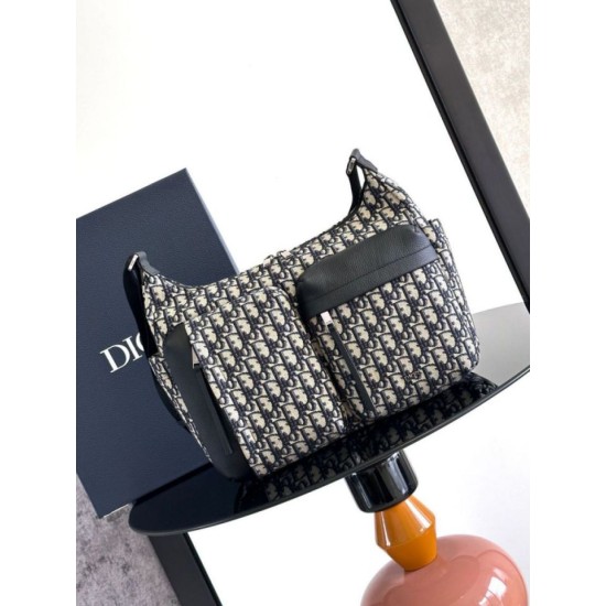 Riproduzione Fedele Replica borse griffate hobo morbida Dior Rider media Dior Oblique Jacquard nera/beige imitazioni