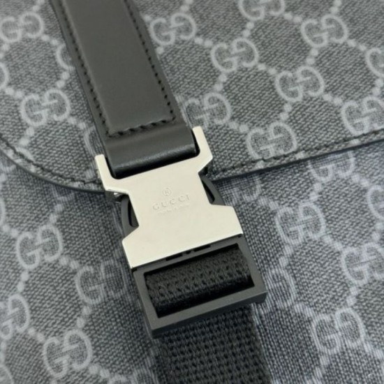 Replica Zaino Gucci grande nero da uomo 792080 Imitazioni Riproduzione Fedele Zaino Gucci grande nero da uomo 792080 Imitazioni imitazioni