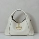 Replica Borsa Gucci Softbit Media/Maxi con Manico a Mezzaluna 837466 Bianca Imitazioni Riproduzione Fedele Borsa Gucci Softbit Media/Maxi con Manico a Mezzaluna 837466 Bianca Imitazioni imitazioni