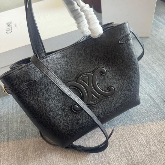 Riproduzione Fedele Borsa Celine Mini Cabas Anais Triomphe Replica Nera in Vitello Granato Imitazione imitazioni