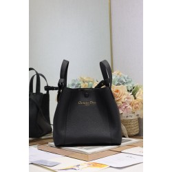 Replica Borse  a secchiello Dior Signature piccola/media nera