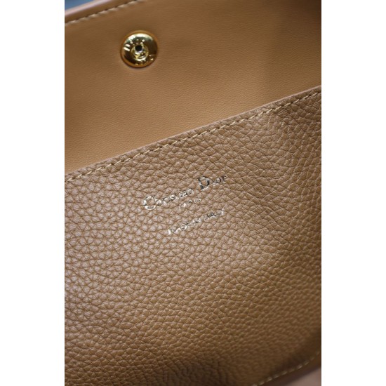 Riproduzione Fedele Borsa a secchiello Dior Signature piccola/media marrone Imitazioni imitazioni
