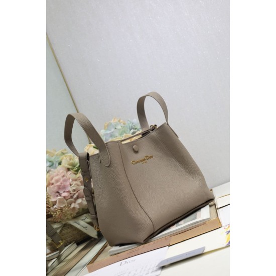 Replica Borsa a secchiello Dior Signature piccola/media grigia Riproduzione Fedele Replica Borsa a secchiello Dior Signature piccola/media grigia imitazioni