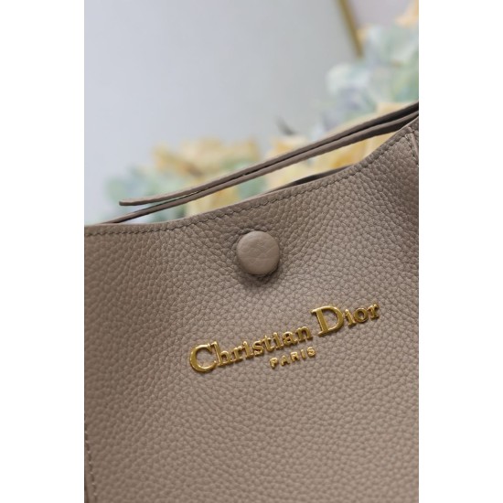 Replica Borsa a secchiello Dior Signature piccola/media grigia Riproduzione Fedele Replica Borsa a secchiello Dior Signature piccola/media grigia imitazioni