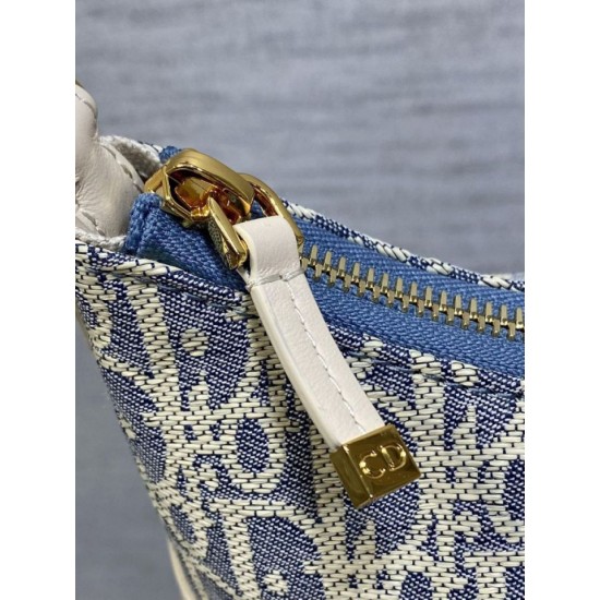 Replica Mini borsa Dior Miss Caro Cigale Oblique Chambray con effetto rafia Blu Riproduzione Fedele Mini borsa Dior Miss Caro Cigale Oblique Chambray con effetto rafia Blu imitazioni