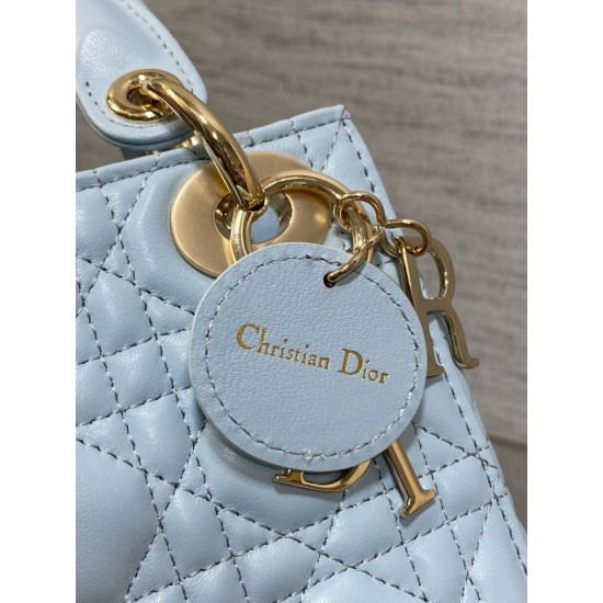 Replica Mini Borsa Dior Lady Dior con O-link Cannage Blu Imitazioni Riproduzione Fedele Replica Mini Borsa Dior Lady Dior con O-link Cannage Blu Imitazioni imitazioni