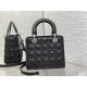 Replica Borsa Dior Lady Dior Media in Pelle di Vitello Granata Nera Imitazioni Riproduzione Fedele replica Dior Lady Dior Media in Pelle di Vitello Granata Nera Imitazioni imitazioni